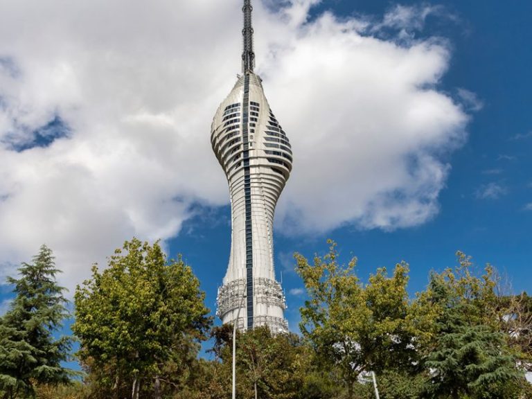 Camlica-Tower-Istanbul-Turkey-768x576