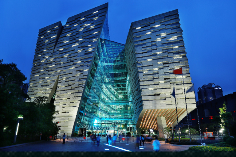 Guangzhou-Library-3-768x512